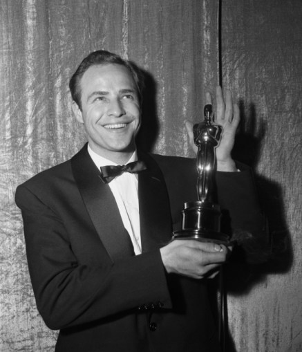 600full-marlon-brando